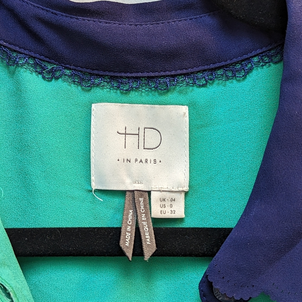 Anthropologie HD in Paris Laser Cut Scalloped Top  - Picture 4 of 5